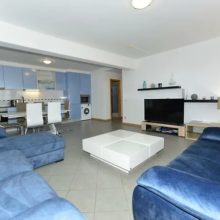 Beautiful Coral And Ocean Blue In Oceano Atlantico * Portimao