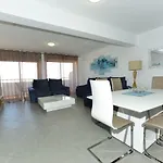 Beautiful Coral And Ocean Blue In Oceano Atlantico ポルティマン