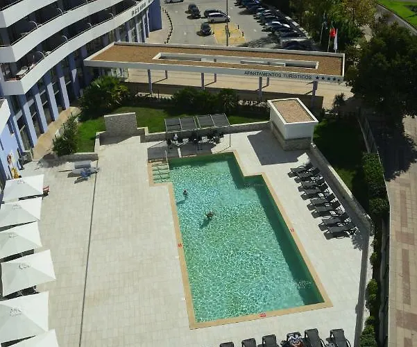 Beautiful Coral And Ocean Blue In Oceano Atlantico فندق بورتيماو